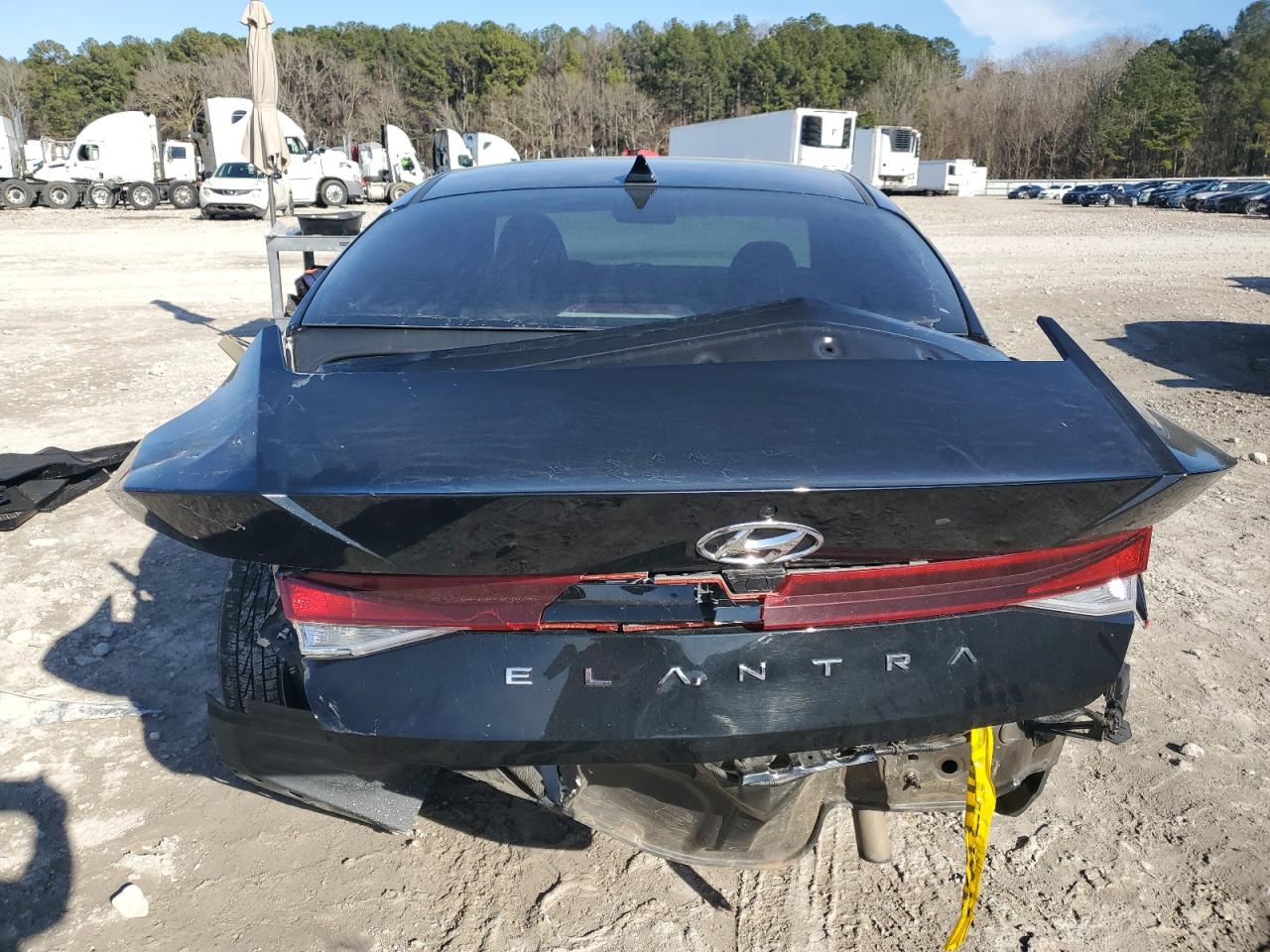 2022 HYUNDAI ELANTRA SEL VIN:KMHLM4AG3NU321353