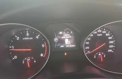 2015 Kia Carnival VIN: