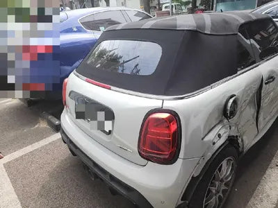 2021 MINI Cooper VIN: