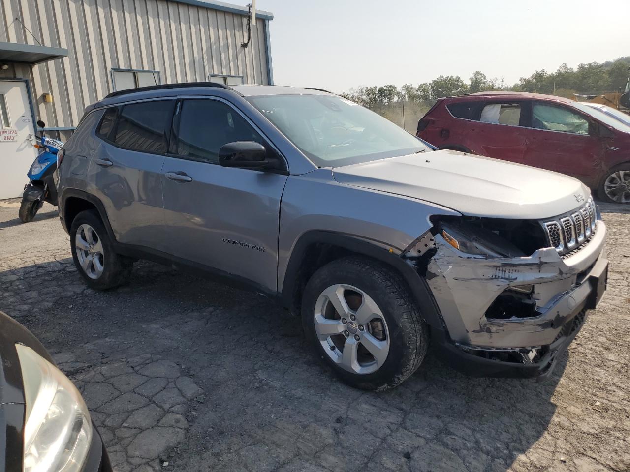 2024 JEEP COMPASS LATITUDE VIN:3C4NJDBN1RT606457