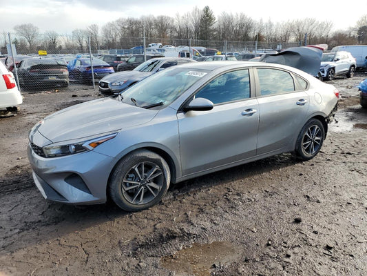 2022 KIA FORTE FE VIN:3KPF24AD8NE454315
