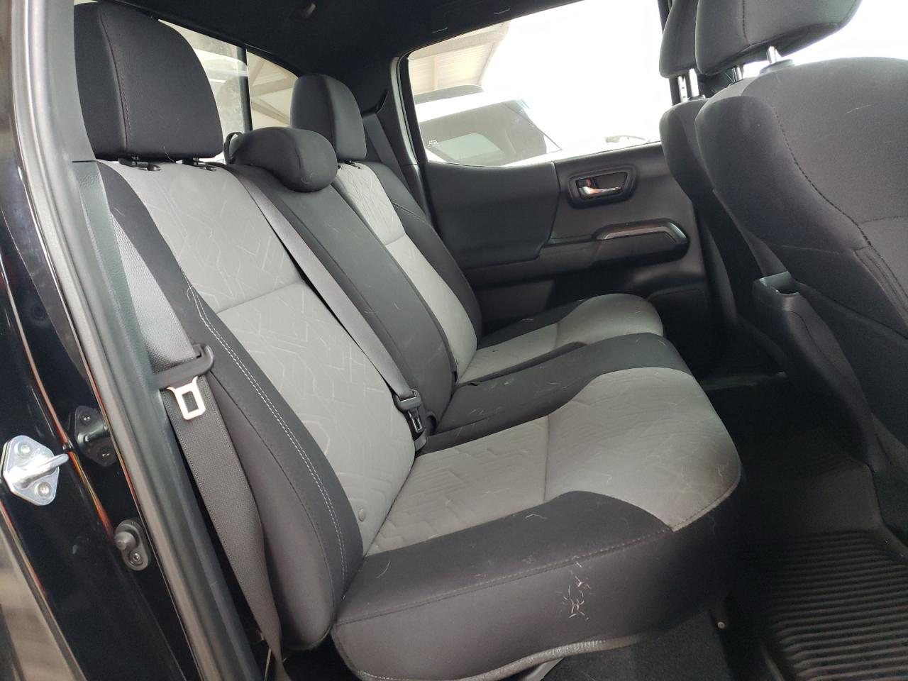 2022 TOYOTA TACOMA DOUBLE CAB VIN:3TMCZ5ANXNM463987