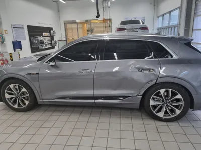 2020 Audi e-tron WAUZZZGE8LB030520 VIN:WAUZZZGE8LB030520