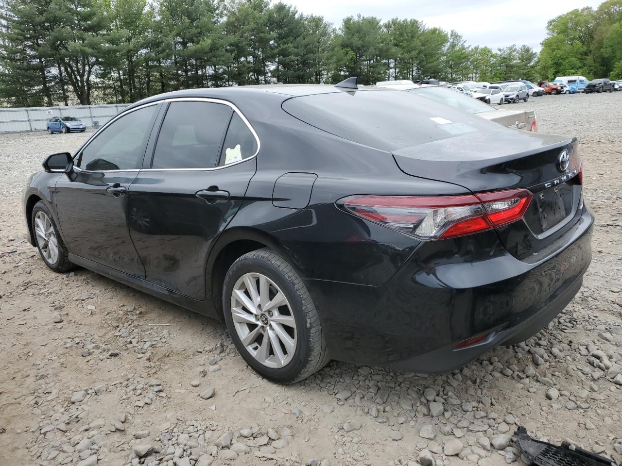 2022 TOYOTA CAMRY LE VIN:4T1R11AK5NU041570