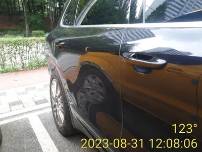 2015 Porsche Cayenne VIN: