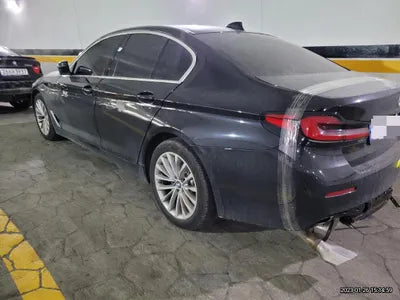 2022 BMW 520 VIN: