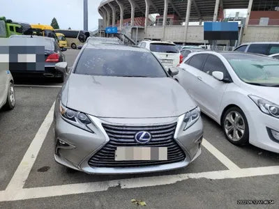 2018 Lexus ES 300 VIN: