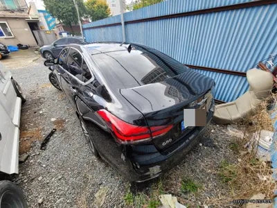 2017 Genesis G80 VIN: