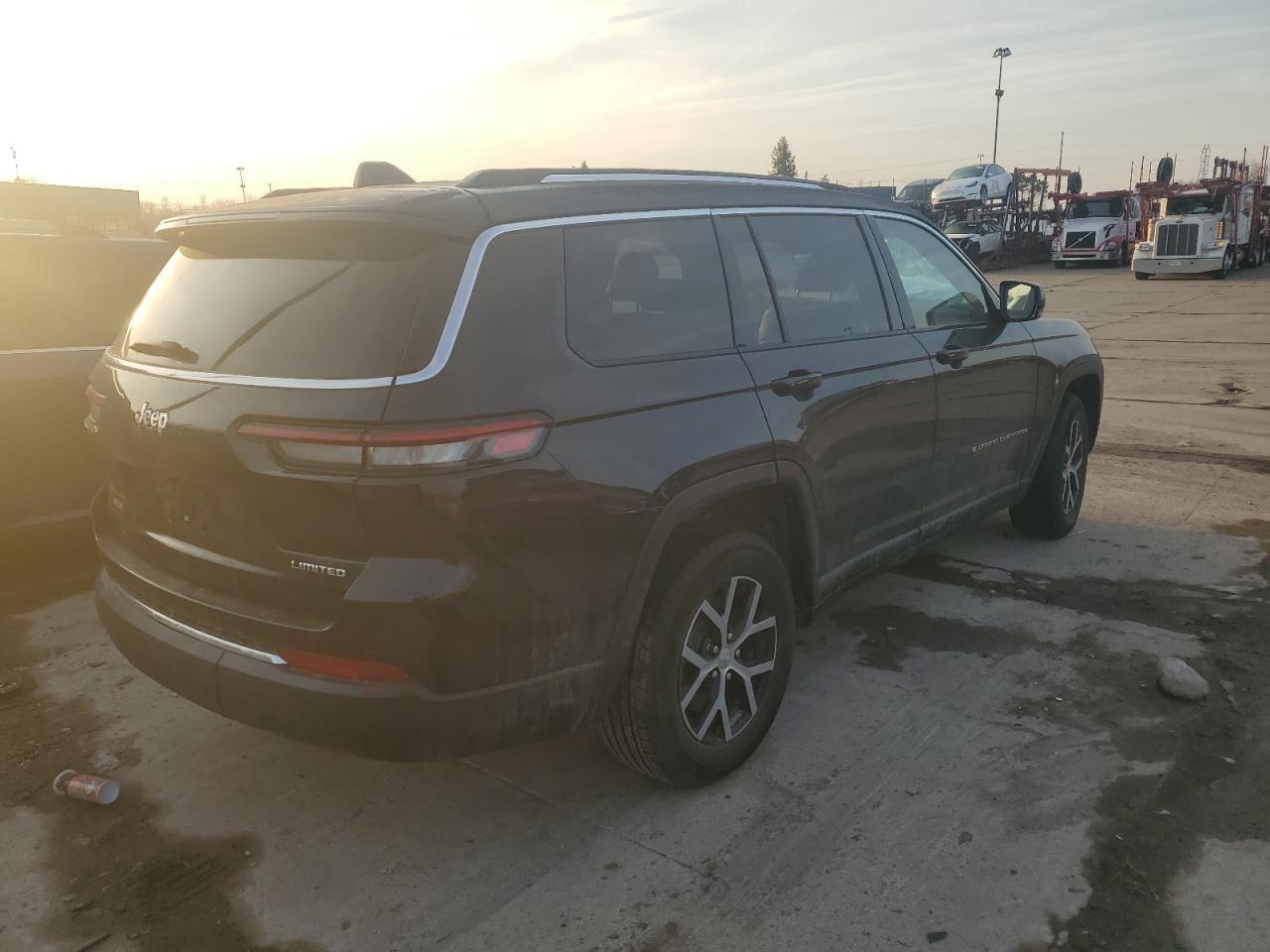 2023 JEEP GRAND CHEROKEE L LIMITED VIN:1C4RJKBG4P8884367