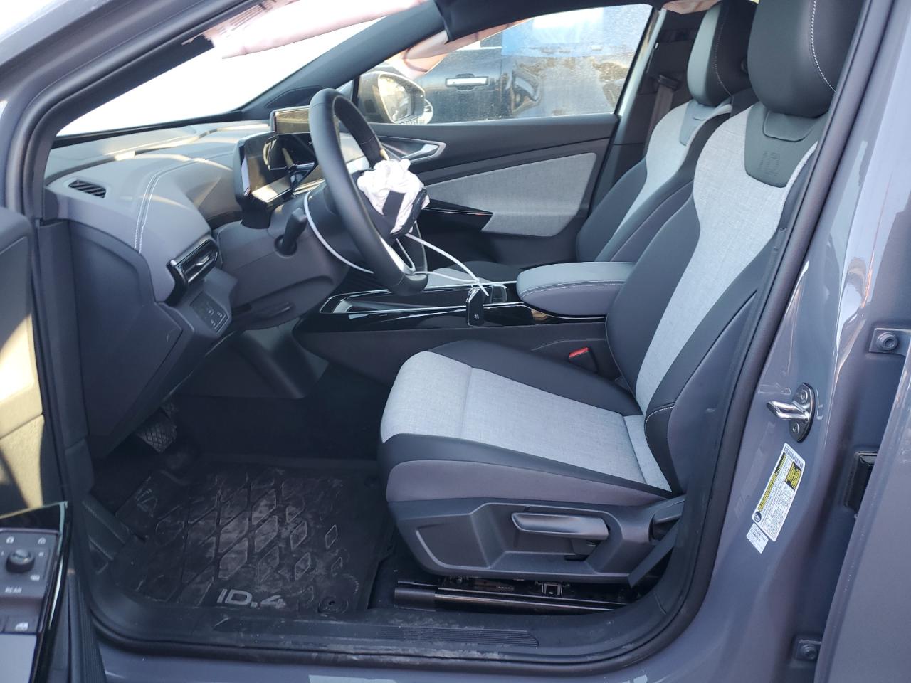 2024 VOLKSWAGEN ID.4  VIN:1V2BMPE8XRC020433