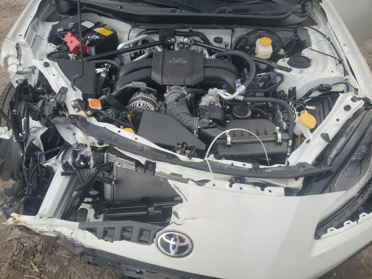 2024 TOYOTA GR 86  VIN:JF1ZNBB11R9755697