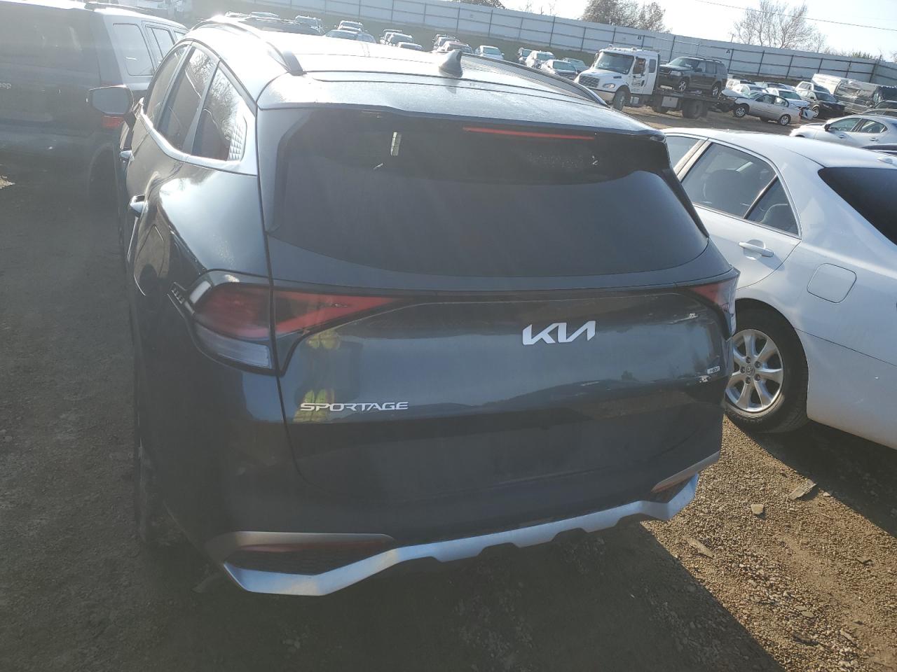 2023 KIA SPORTAGE EX VIN:KNDPVCAG2P7014190