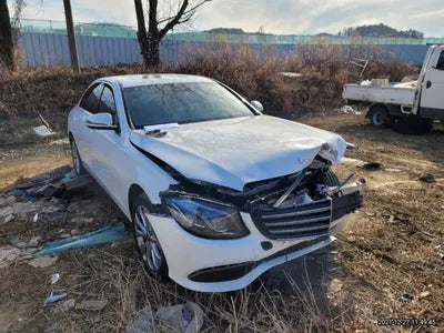 2020 Mercedes-Benz E 220 WDDZF0FB5LA752179 VIN:WDDZF0FB5LA752179