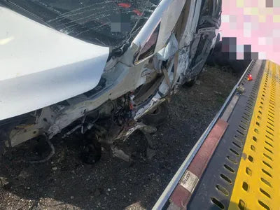 2016 Kia Carnival KNAMC81ABGS198562 VIN:KNAMC81ABGS198562