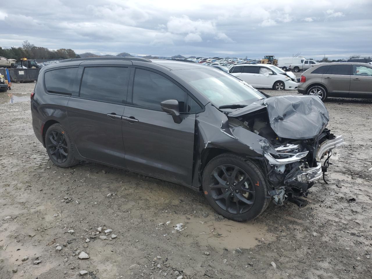 2022 CHRYSLER PACIFICA TOURING L VIN:2C4RC1BG6NR101815