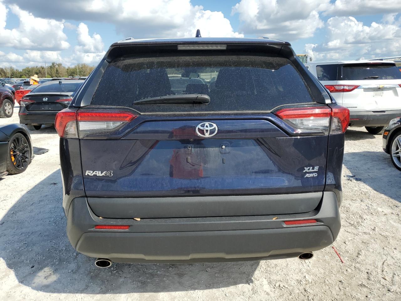 2023 TOYOTA RAV4 XLE VIN:2T3P1RFV4PW374524