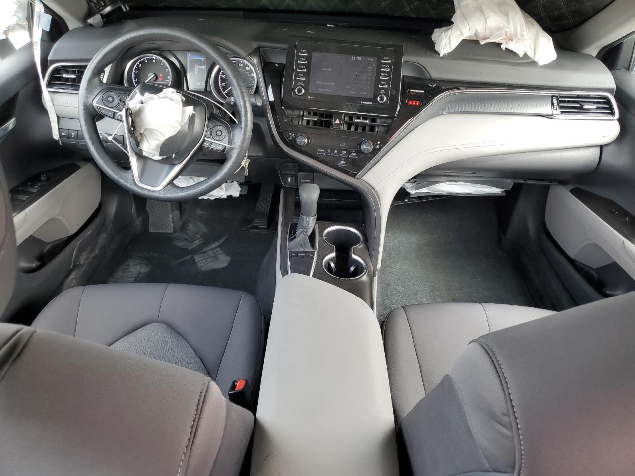 2022 TOYOTA CAMRY LE VIN:4T1C11AK4NU071102