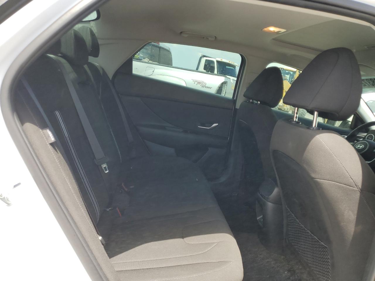 2024 HYUNDAI ELANTRA SEL VIN:KMHLS4DG5RU742160