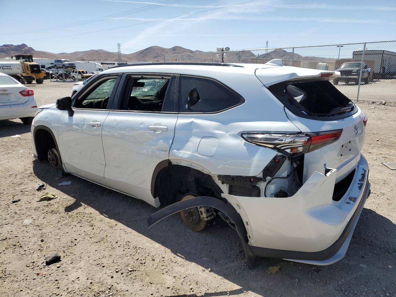 2022 TOYOTA HIGHLANDER XSE VIN:5TDJZRBH1NS195709