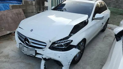 2015 Mercedes-Benz C 200 VIN: