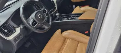 2018 Volvo XC60 VIN: