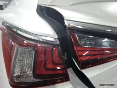 2018 Lexus ES 300 VIN: