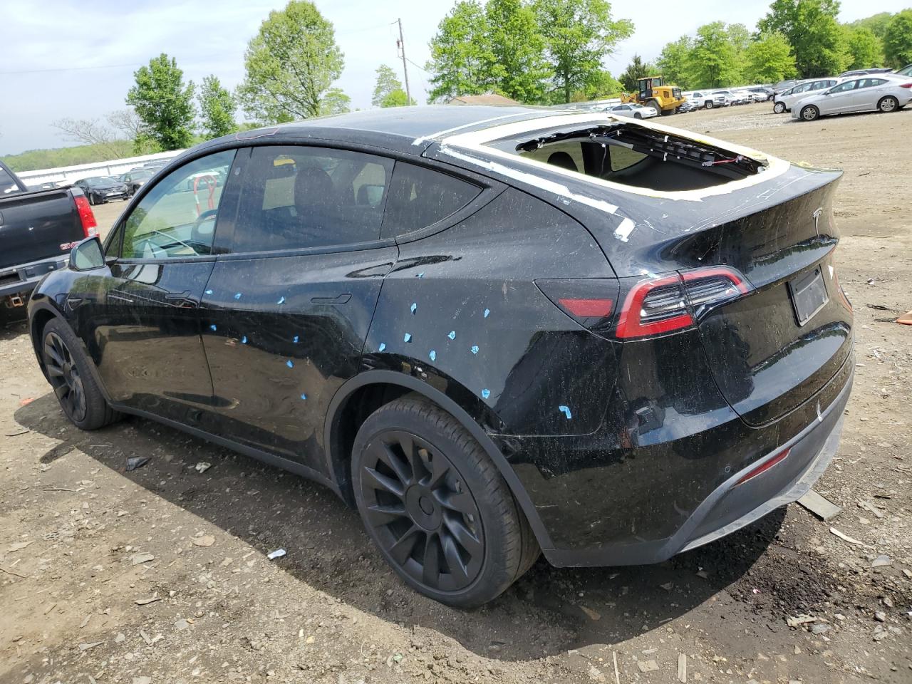 2022 TESLA MODEL Y  VIN:7SAYGDEE5NF321246