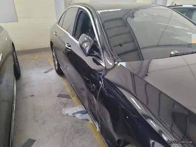 2018 Mercedes-Benz E 300 VIN: