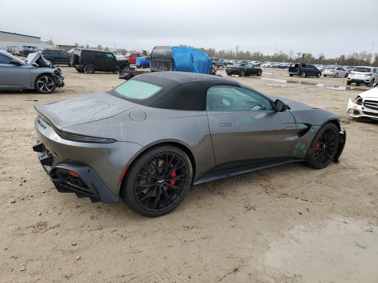 2022 ASTON MARTIN VANTAGE  VIN:SCFSMGBW5NGP06128