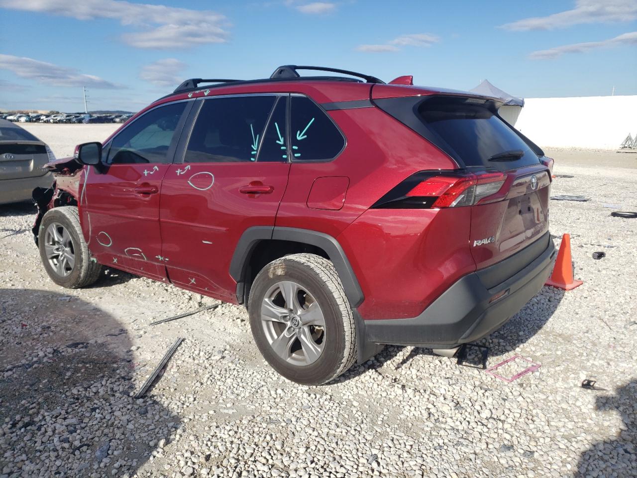 2022 TOYOTA RAV4 XLE VIN:2T3P1RFV3NW294774