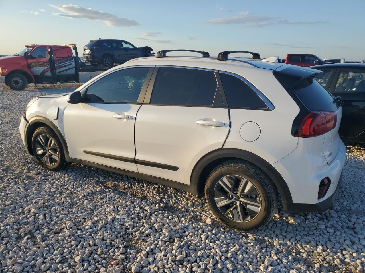 2022 KIA NIRO EX PREMIUM VIN:KNDCC3LD7N5536331