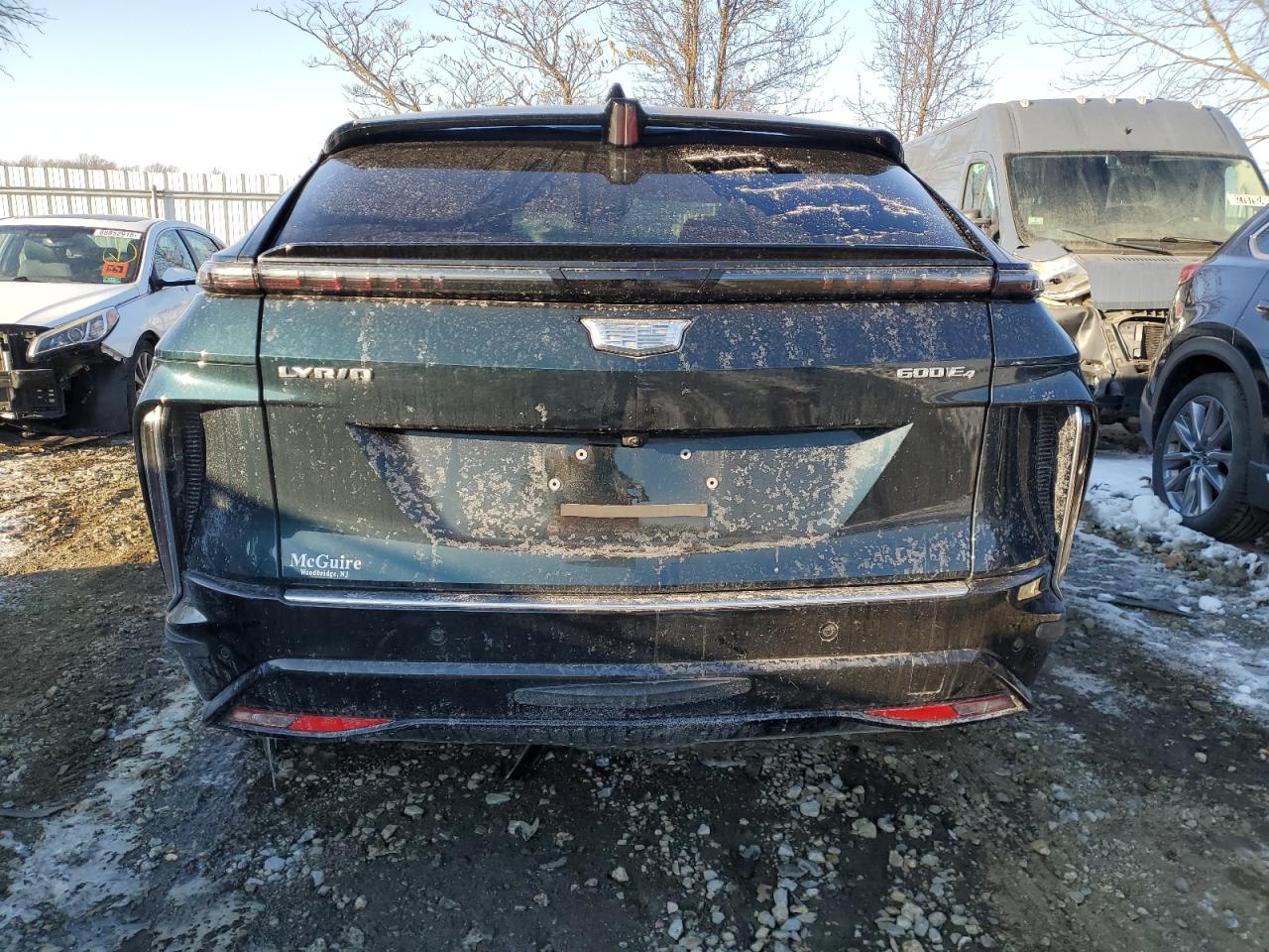 2024 CADILLAC LYRIQ LUXURY VIN:1GYKPRRL3RZ112168