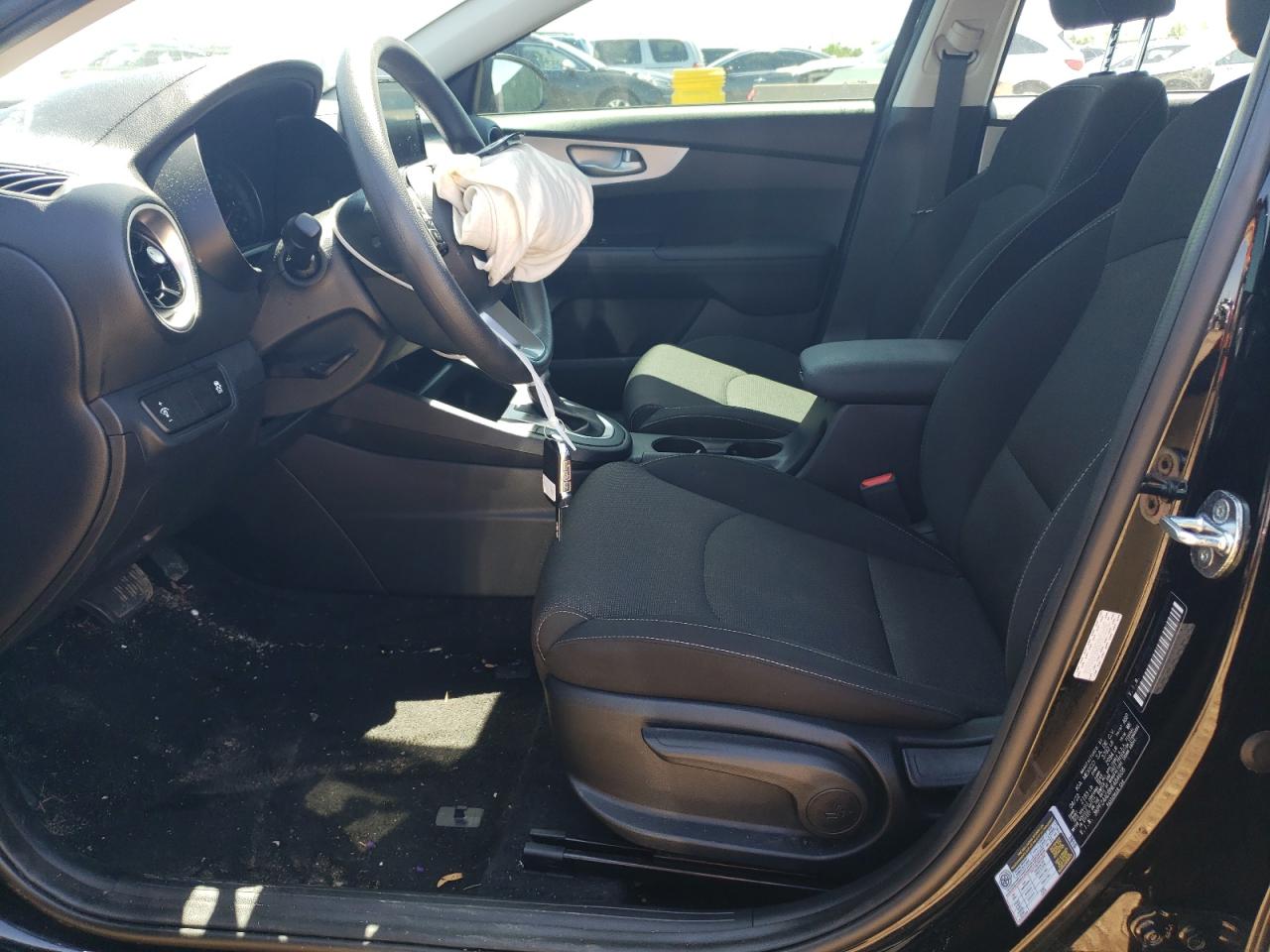 2022 KIA FORTE FE VIN:3KPF24AD8NE484608