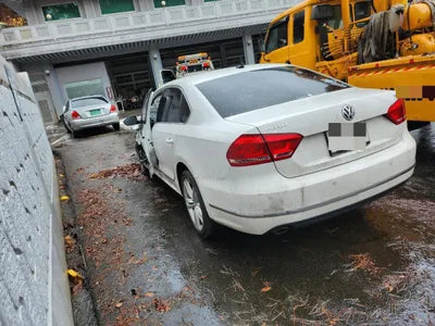 2015 Volkswagen Passat 1VWZZZA3ZFC093705 VIN:1VWZZZA3ZFC093705