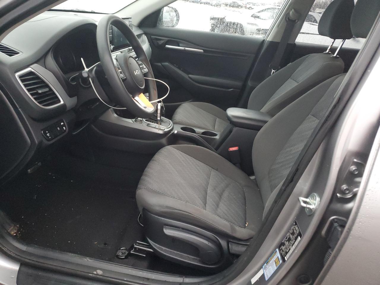 2022 KIA SELTOS LX VIN:KNDEPCAA2N7239218