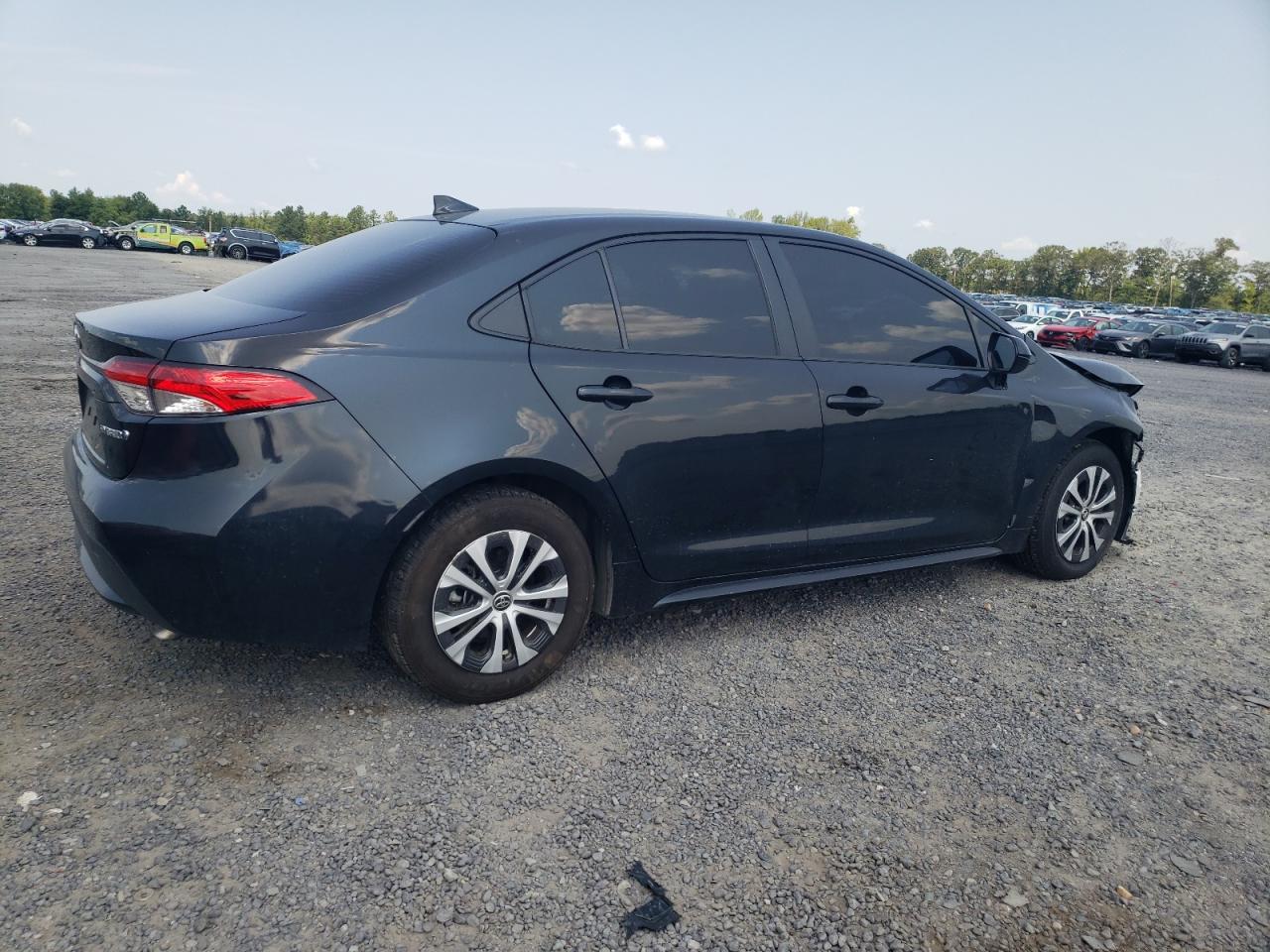 2022 TOYOTA COROLLA LE VIN:JTDEAMDEXNJ061700