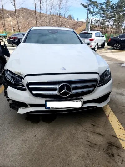 2017 Mercedes-Benz E 220 823KMWDDZF0FB0HA2 VIN:823KMWDDZF0FB0HA2