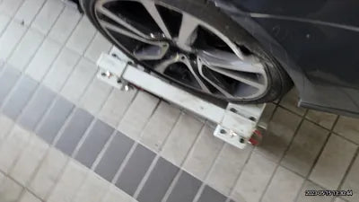 2015 Mercedes-Benz E 220 VIN: