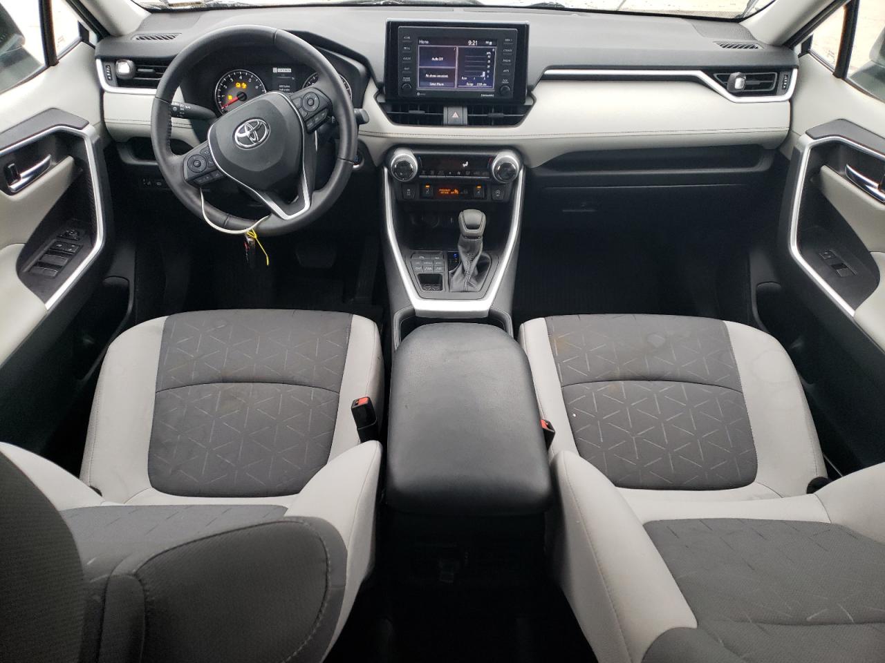 2022 TOYOTA RAV4 XLE VIN:2T3P1RFV5NC313018