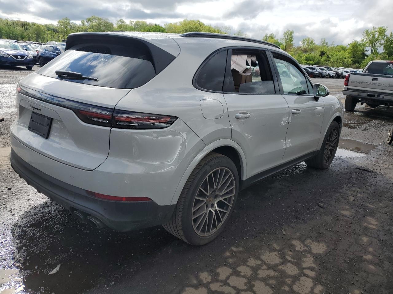 2023 PORSCHE CAYENNE BASE VIN:WP1AA2AY5PDA04063