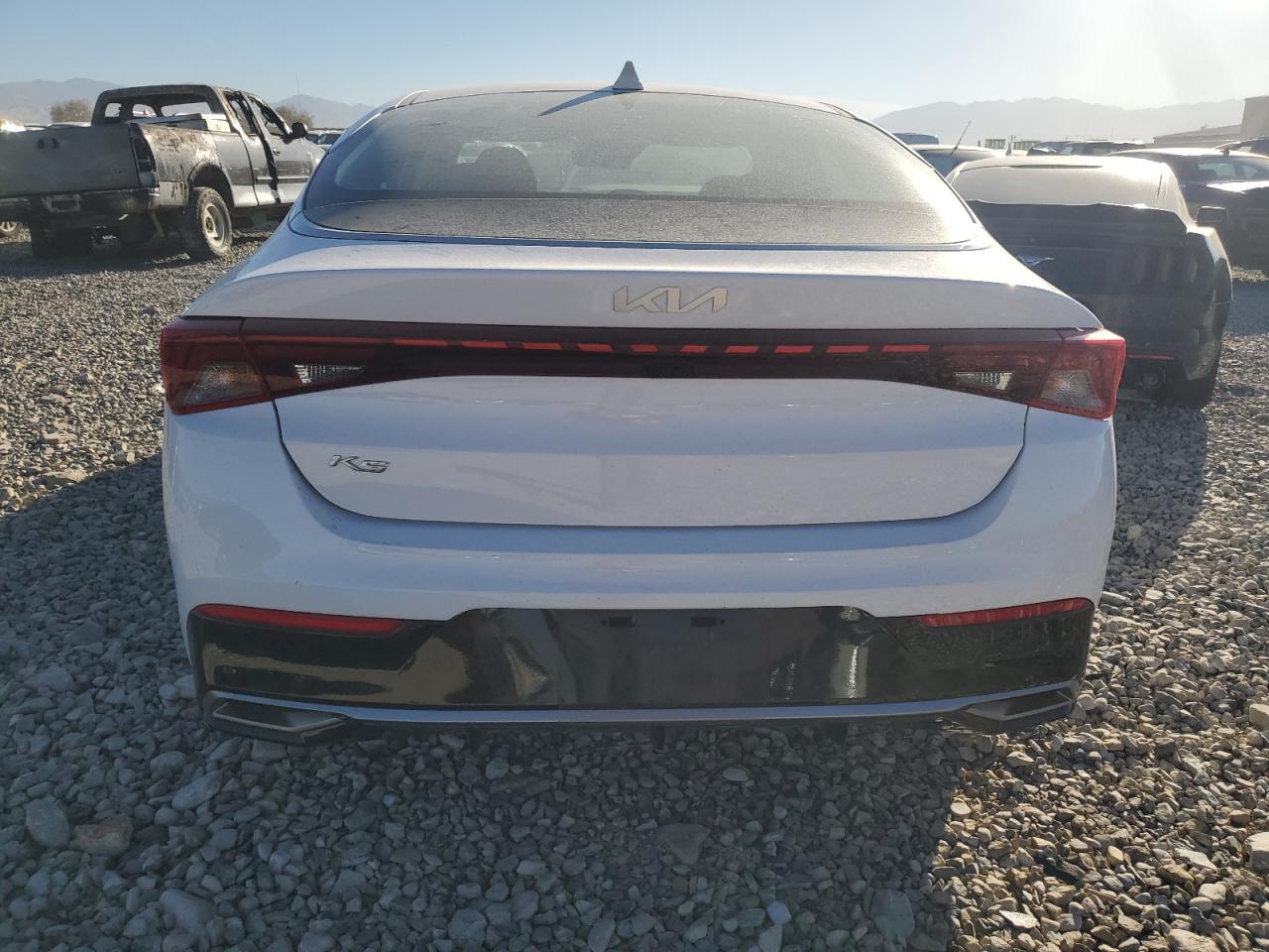 2022 KIA K5 LXS VIN:5XXG14J26NG090828