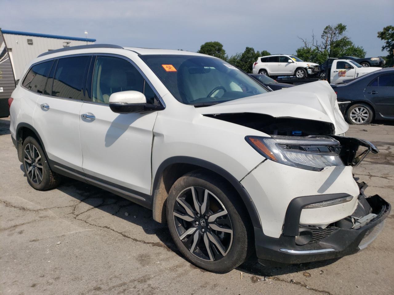 2022 HONDA PILOT TOURING VIN:5FNYF6H64NB054732