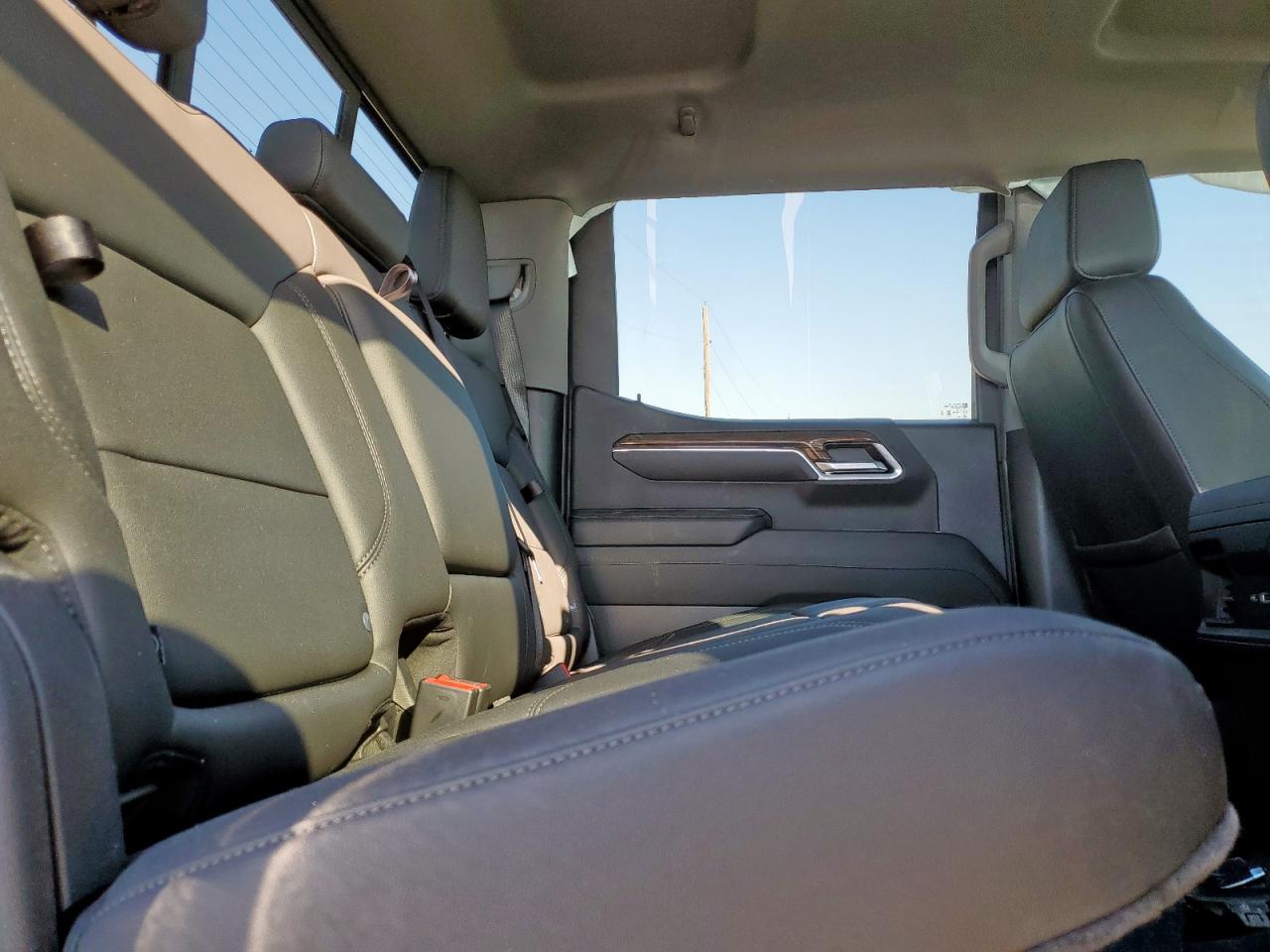 2024 CHEVROLET SILVERADO K1500 LT TRAIL BOSS VIN:3GCUDFED9RG421339