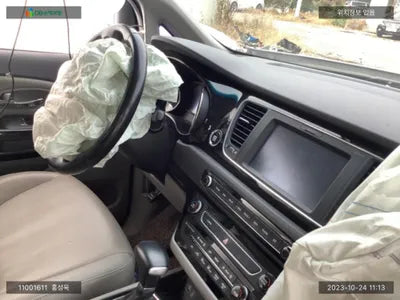 2017 Kia Carnival KNAMC81ABHS340391 VIN:KNAMC81ABHS340391