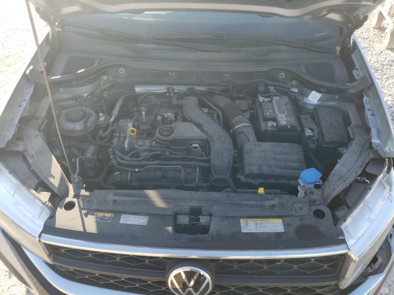 2022 VOLKSWAGEN TAOS SE VIN:3VVTX7B27NM033129