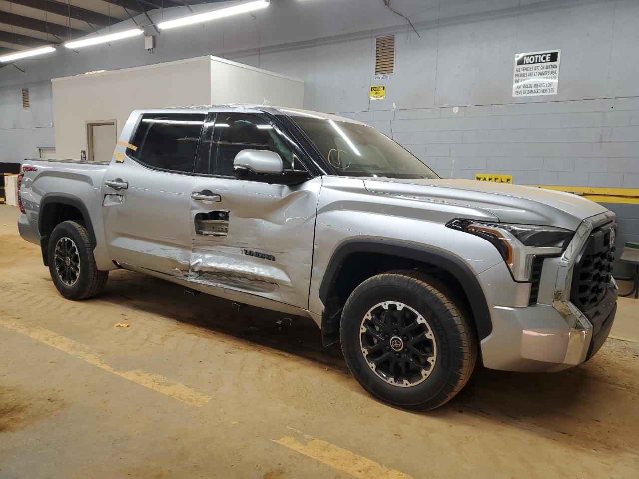 2022 TOYOTA TUNDRA CREWMAX SR VIN:5TFLA5AB6NX012384