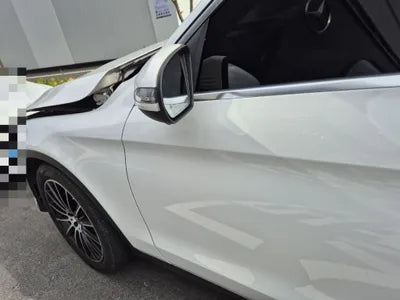 2019 Mercedes-Benz GLC 300 VIN: