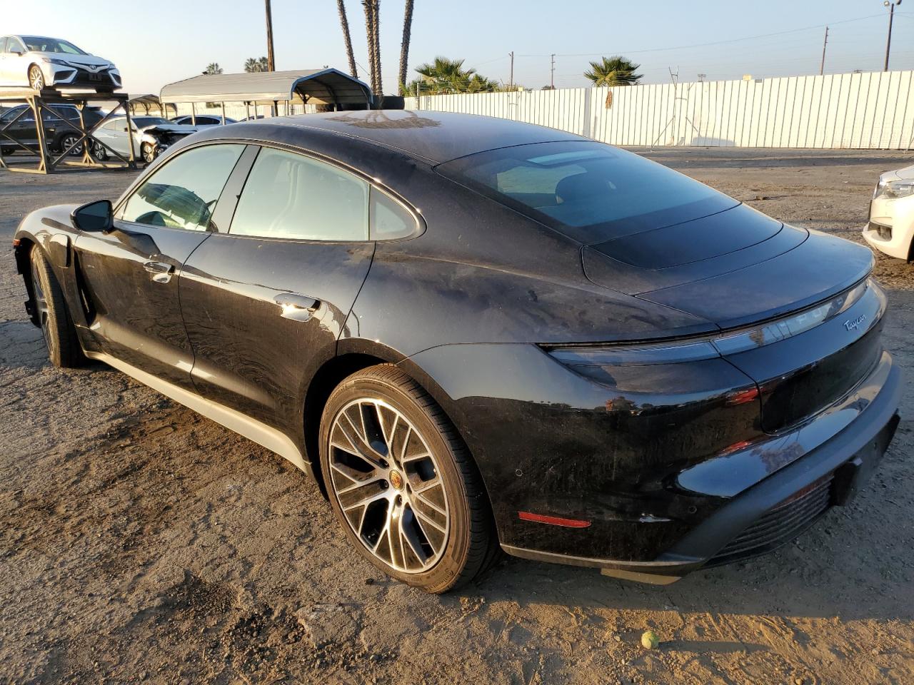 2024 PORSCHE TAYCAN  VIN:WP0AA2Y10RSA10283