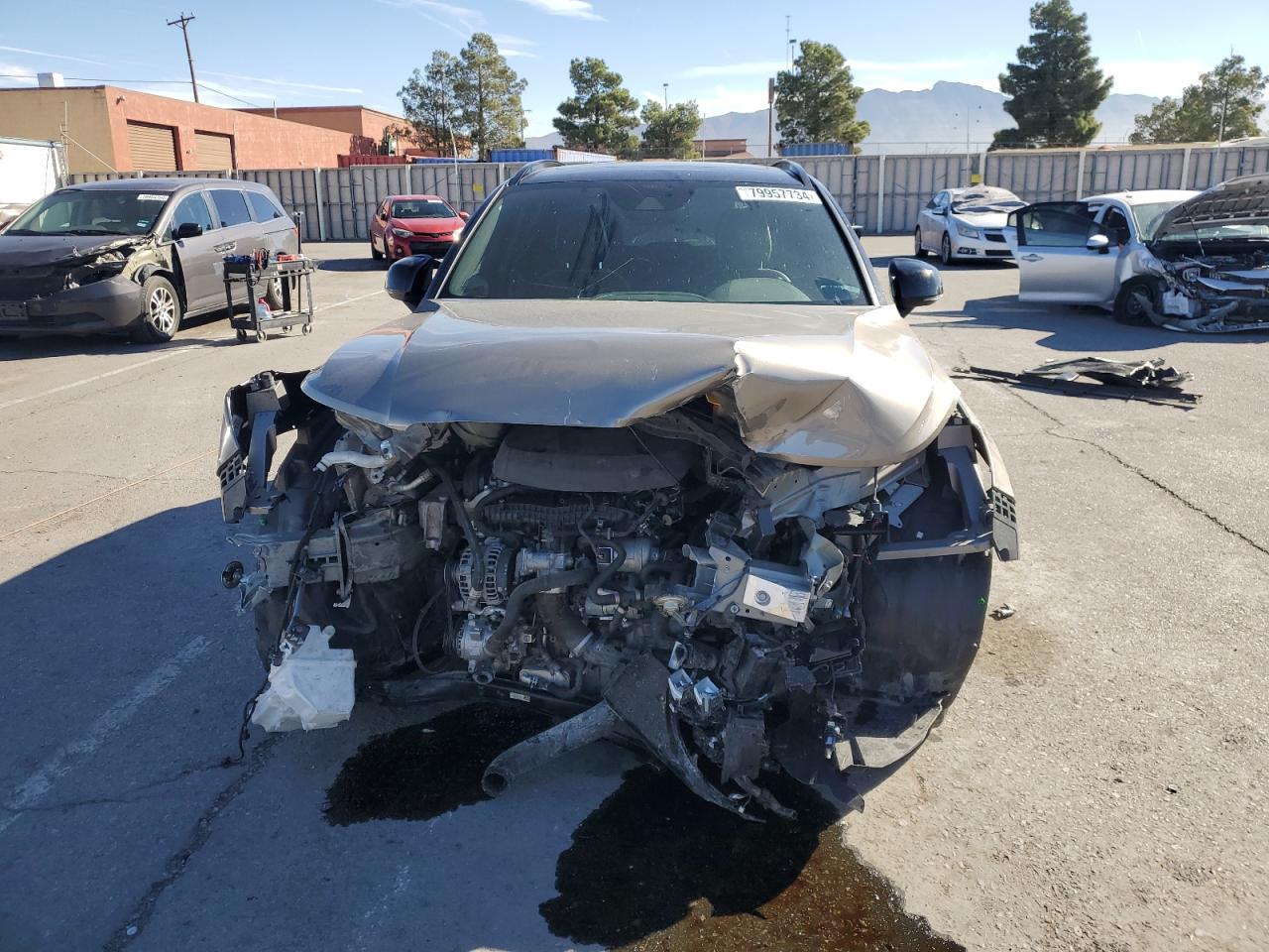 2022 VOLVO XC40 T5 R-DESIGN VIN:YV4162UM4N2741725