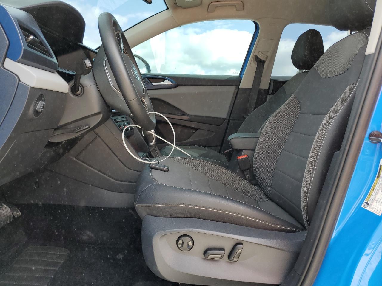 2022 VOLKSWAGEN TAOS SE VIN:3VVSX7B27NM061864